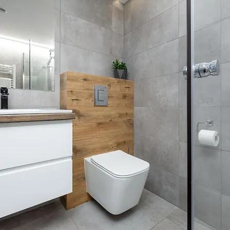 Amber Tiger منزل للإقامة بوبيروفو