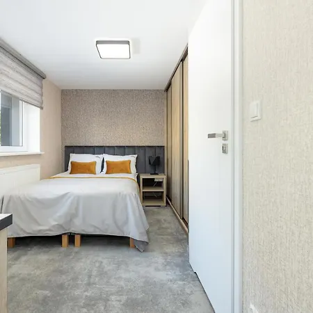 Amber Tiger * بوبيروفو