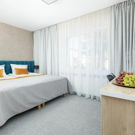 Amber Tiger بوبيروفو