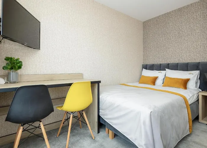 Amber Tiger Kwatera prywatna *