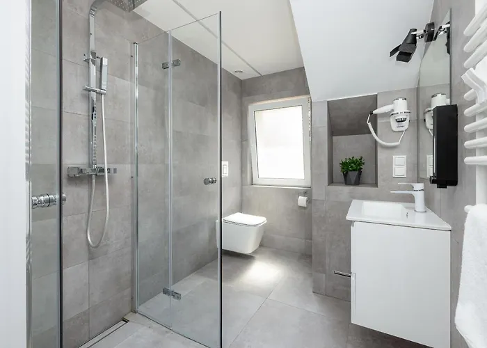 Amber Tiger Pobierowo