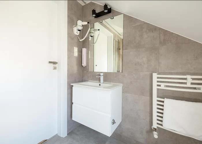 Rum i privatbostad Amber Tiger