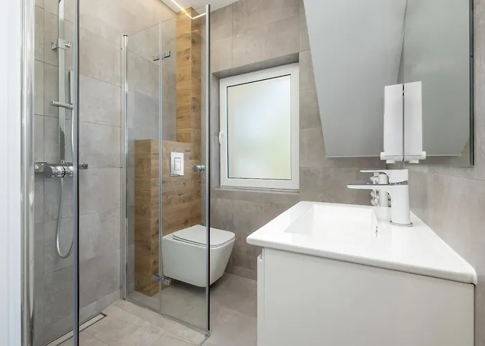 Amber Tiger Pobierowo